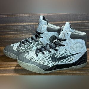 Nike Kobe 9 Elite GS Details Kids Size 7Y Shoes Grey Black Athletic Sneakers